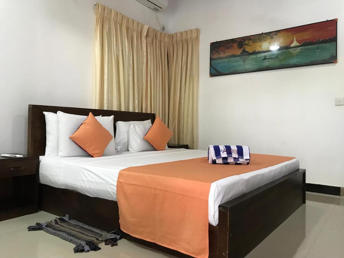 Paris Garden Resort Trincomalee Kültér fotó